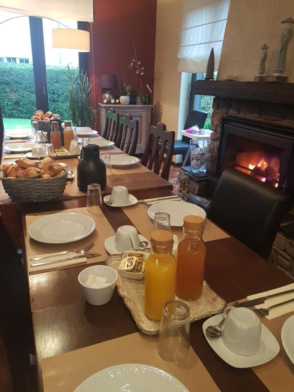 B&B Au Coq En Pate Jalhay Kültér fotó