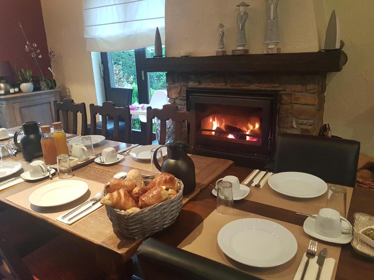 B&B Au Coq En Pate Jalhay Kültér fotó